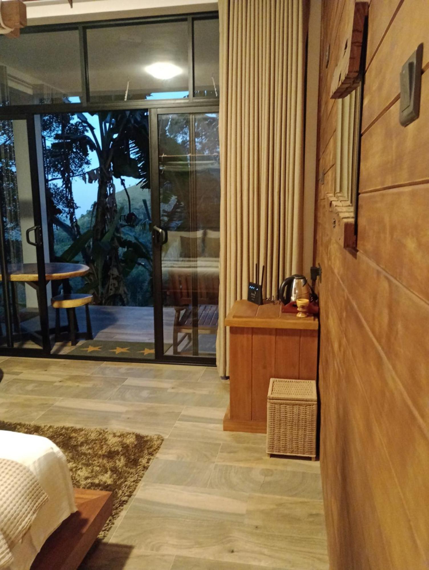 Lush In Ella Hotel Exterior photo